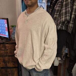 MEN Tommy Bahama reversible pullover sweater
